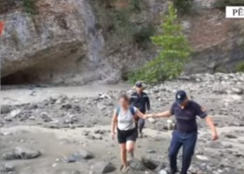 Ishin bllokuar në kanion, shpëtohen 7 turistë të huaj në Përmet