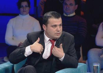 Gazetari tallet: Këta iu bëjnë thirrje bizneseve në jug të ulin çmimet, por jo monopoleve kombëtare