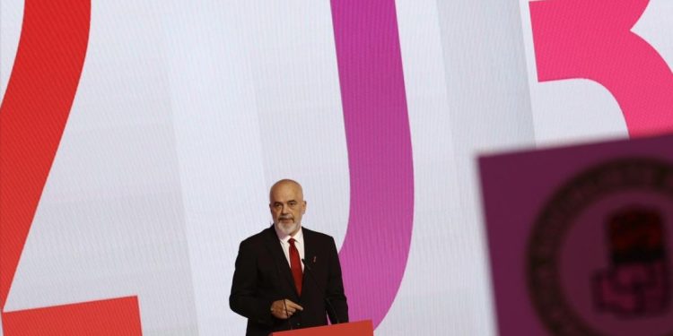 Ndryshimet në qeveri/ Ikin Balla, Peleshi dhe Mete. Emrat e rinj që i zëvendësojnë