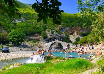 Kërkohen ekspertë për 7 studime në Zonat e Mbrojtura