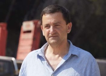 Vangjel Tavo jep dorëheqjen si Prefekt i Vlorës