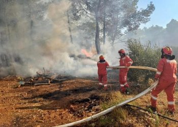 Shuhen 14 vatra zjarri, 12 të tjera mbeten aktive