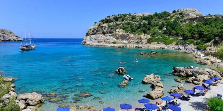 Ballkani ia kalon Spanjës dhe Italisë, ja cili është qyteti më i mbipopulluar me turistë
