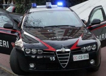 Itali: Shqiptari rreh dhe bën për spital dy policë