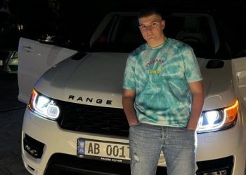 Endrrat këputen në mes, aksidenti tragjik i merr jetën djalit të biznesmenit