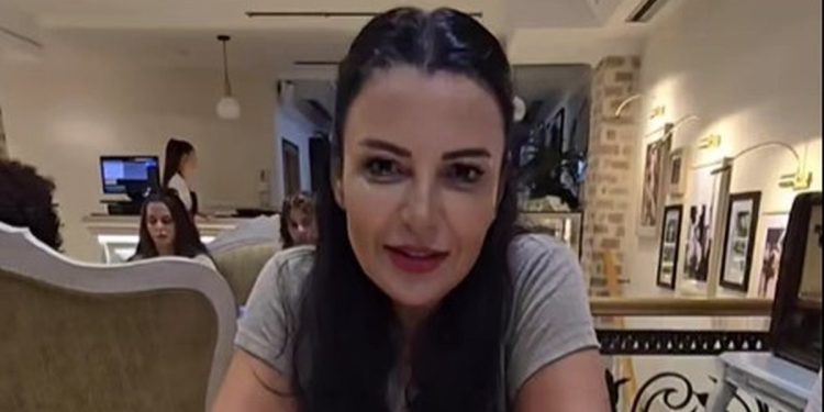 Fieri bën tortë me emrin e Belinda Ballukut, një ndër produktet më të kërkuara