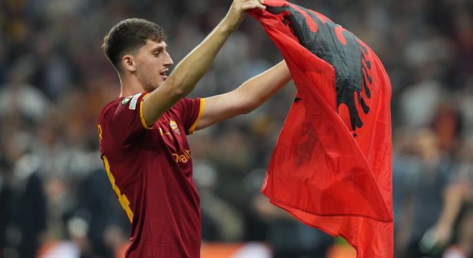 Kumbulla lë Romën. Ja ku do të huazohet mbrojtësi i Kombëtares