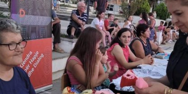 Gratë në Vlorë organizojnë panairin e turizmit familjar!