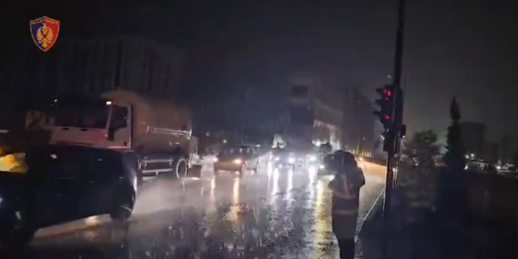 Stuhia/ Policia: Të gjithë përdoruesve të rrugës të tregojnë kujdes të shtuar