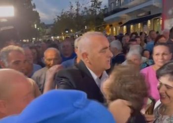 Fredi Beleri pritet me brohorima në Himarë