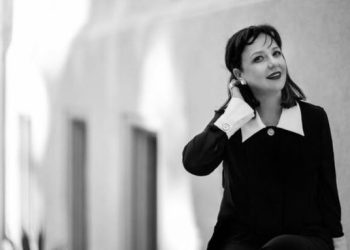 Intervistë me Linda Ramën/ Revista franceze: Ka fuqinë të të bindë!