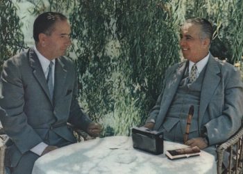 “Na e vranë Hysninë” – Misteri i dosjes sekrete të Hysni Kapos, me shënimin e Enver Hoxhës