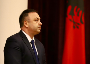 Burri dogji gruan me benzinë, reagon MB: Qytetarët të denoncojnë çdo rast të dhunës në familje