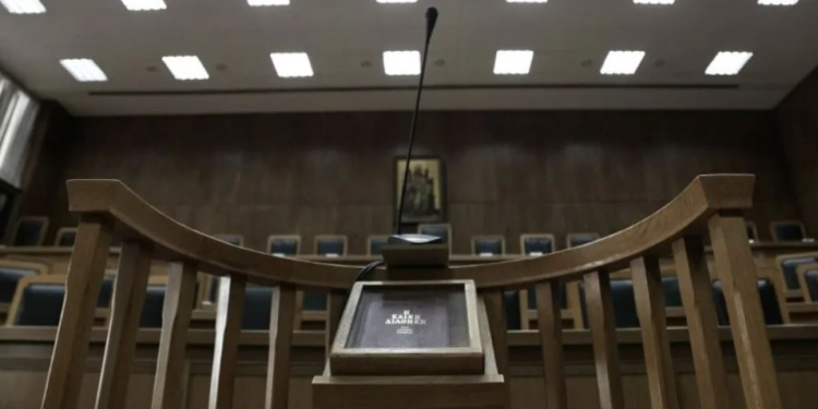 Mbi 500 kg kokainë, Gjykata e Selanikut dënon me burg përjetë 5 shqiptarët. Zjarrfikësi nga Fieri: Mendova se pakot ishin me hashash