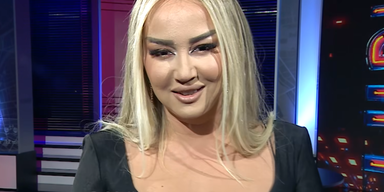 Dajana i drejtohet Ramës: Kam vendosur të vij të fle me ty. Ku ka vend për dy, ka vend për tre (VIDEO)