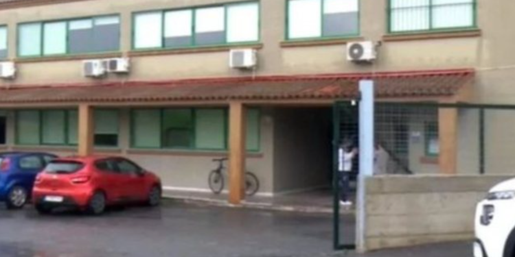 Shkolla greke përjashton 10-vjeçaren me origjinë shqiptare, drejtoresha lajmëron policinë