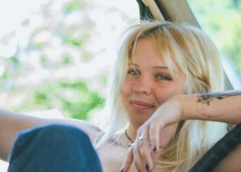 Blogerja amerikane: Nuk u ndjeva e sigurtë në Shqipëri, më ngacmonin edhe meshkujt e martuar