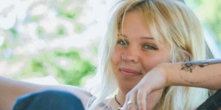 Blogerja amerikane: Nuk u ndjeva e sigurtë në Shqipëri, më ngacmonin edhe meshkujt e martuar