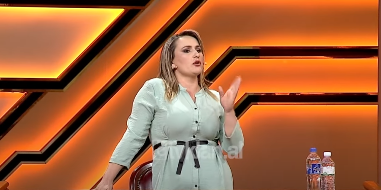 Nusja e re ankohet te Eni Çobani: Më ka rrahur burri dhe vjehrri (VIDEO)