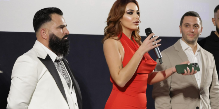 Komedia “Falli” premierë në kinematë e Tiranës, tjetër sukses i Xheni Brahajt (FOTO)