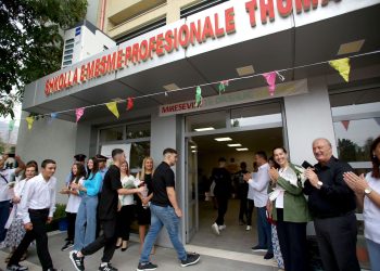 Arsimi profesional/ Hapet dega hoteleri-turizëm në Gjirokastër, Kumbaro: Punësim i sigurt që në bankat e shkollës