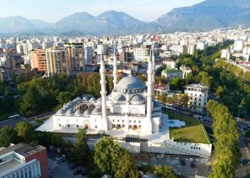 Inagurohet të enjten Xhamia e Namazgjasë në Tiranë, KMSH: Të pranishëm të ceremoni, Erdogan dhe Rama