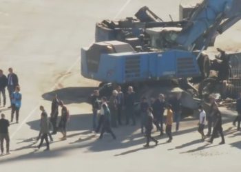 16 emigrantët e parë nga Afrika mbërrijnë në Shqipëri