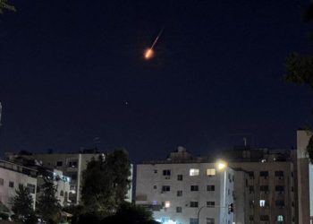 Sulmi i Iranit, njoftim i rëndësishëm për shqiptarët në Izrael