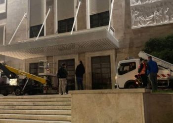 Protesta e opozitës, “blindohet” hyrja e Kryeministrisë