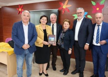 Promovohet libri “Peza”, Gogu: Dëshmi e qëndrueshmërisë së popullit pezak