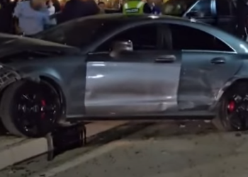 Aksident i frikshëm në lungomaren e Vlorës, mjeti luksoz bëhet ‘copë e çikë’