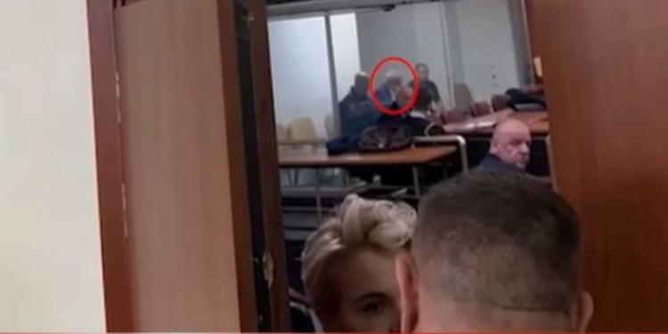 “Akuza, kërcënime dhe fyerje”/ Çfarë ndodhi sot në sallën e gjyqit mes Metës dhe Dumanit