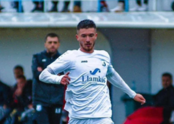 Pësoi lëndim gjatë stërvitjes, futbollisti shqiptar po lufton për jetën në spital