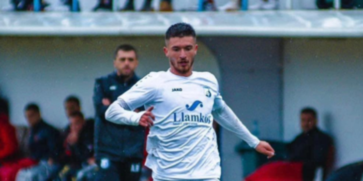 Pësoi lëndim gjatë stërvitjes, futbollisti shqiptar po lufton për jetën në spital