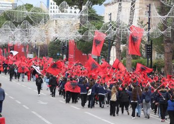 “Parada e Shqiptarëve” në Ditën e Pavarësisë (FOTO)