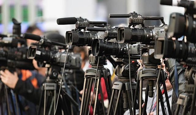 Dyfishohen paditë ndaj gazetarëve në Shqipëri