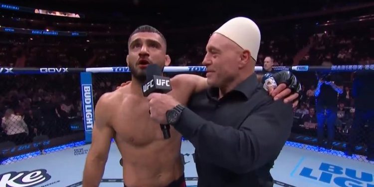 Fitoi me nokaut në raundin e parë, boksieri shqiptar i vendos plisin Joe Rogan-it dhe flet shqip (VIDEO)