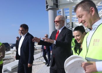“Punët i kemi në vijë”, Rama: Aeroporti i Vlorës gati sezonin tjetër turistik (VIDEO)