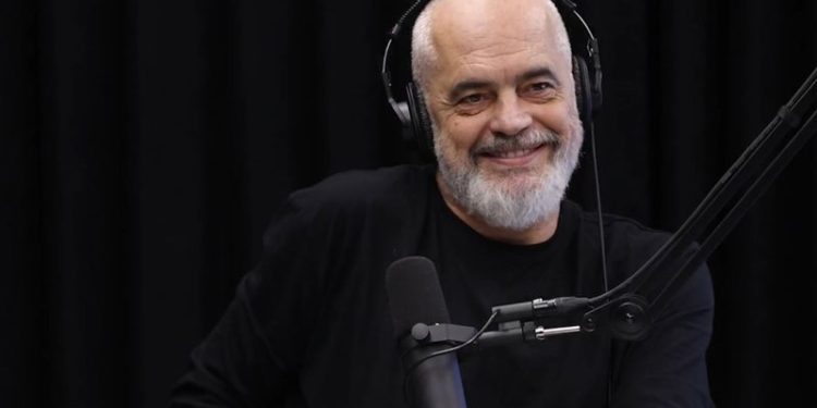 Rama: Pi më shumë se 10 kafe në ditë, nuk fle shumë!