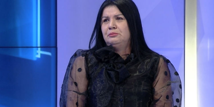 Rrëfehet mes lotësh zonja që i dha ndihmën Martinit: Djali u zgjua dhe kërkoi mamin… (VIDEO)