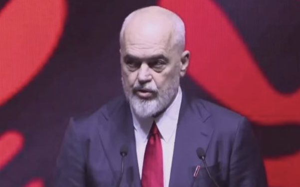 Vrasja e 14-vjeçarit, Rama nga Londra: Askush nuk pyeti për dhimbjen e familjarëve të tij, por dalin të gjithë djajtë nga shishet dhe ia marrin valles