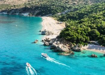 Resort i ri në jug, leje ndërtimi edhe në Krorëz