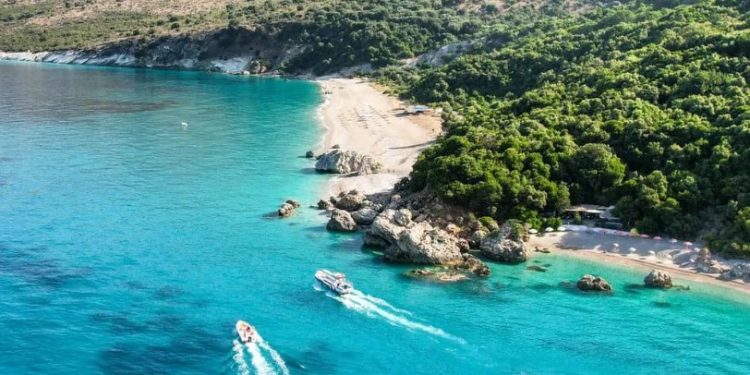 Resort i ri në jug, leje ndërtimi edhe në Krorëz