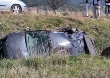Aksident në Levan-Tepelenë, shoferi përfundon në spital