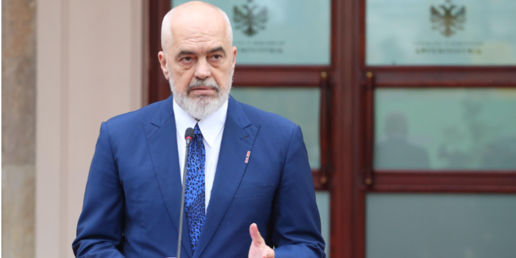 Rama: Po mendojmë mbylljen e plotë të “Tik Tok” dhe “Snapchat”