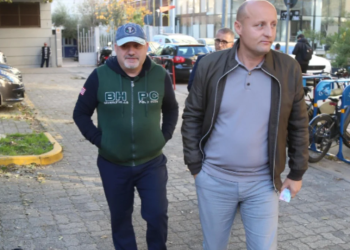 Artan Hoxha mohon akuzat në VOA: Nuk kam marrë para nga Suel Çela!