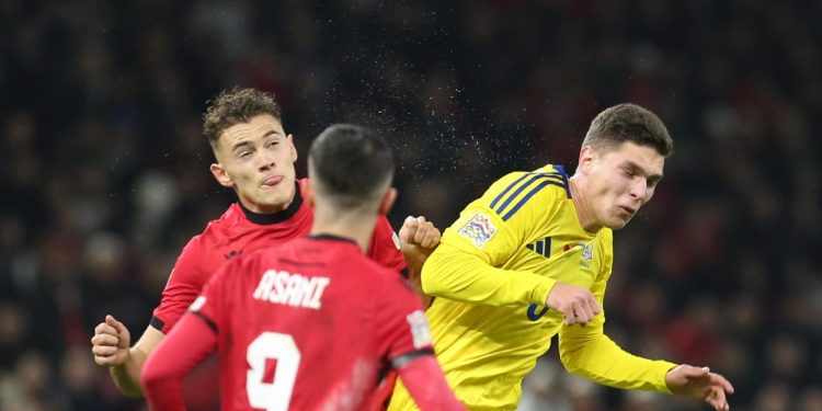 Shqipëria zhgënjen, humbet sfidën me Ukrainën, përfundon e fundit në grup
