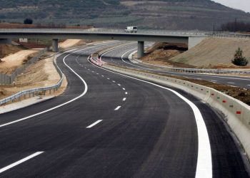 Greqia finalizon projektin e rrugës Janinë-Kakavijë, ja kur pritet të mbarojë rruga e re