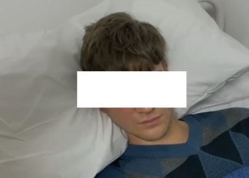 Djalin ia plagosën me thikë në oborrin e shkollës, flet babai: Nuk do ta çoj më në shkollë, dua drejtësi