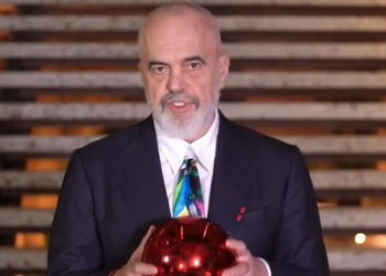 Rama uron Vitin e Ri: Do ta ngjisim Shqipërinë në majën ku do të qëndrojë edhe ne të mos jemi më